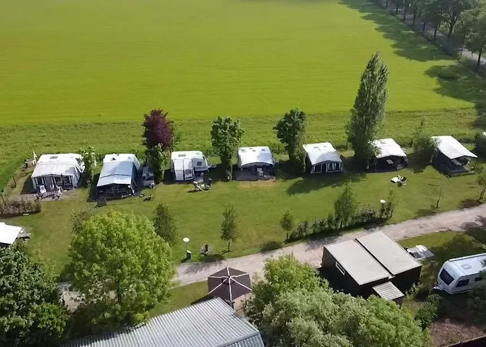 Дом отдыха 4 Persoons Compleet Ingericht *